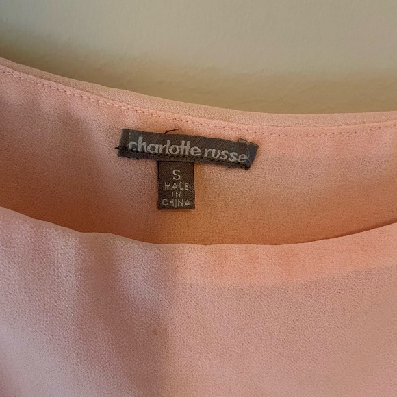 Peach scalloped t shirt - Picture 2 of 2